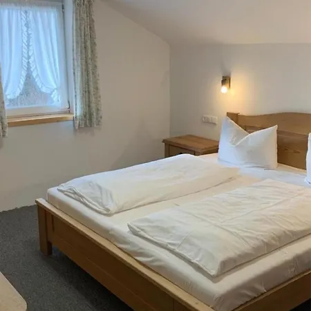 民宿 Rheinischer Hof *